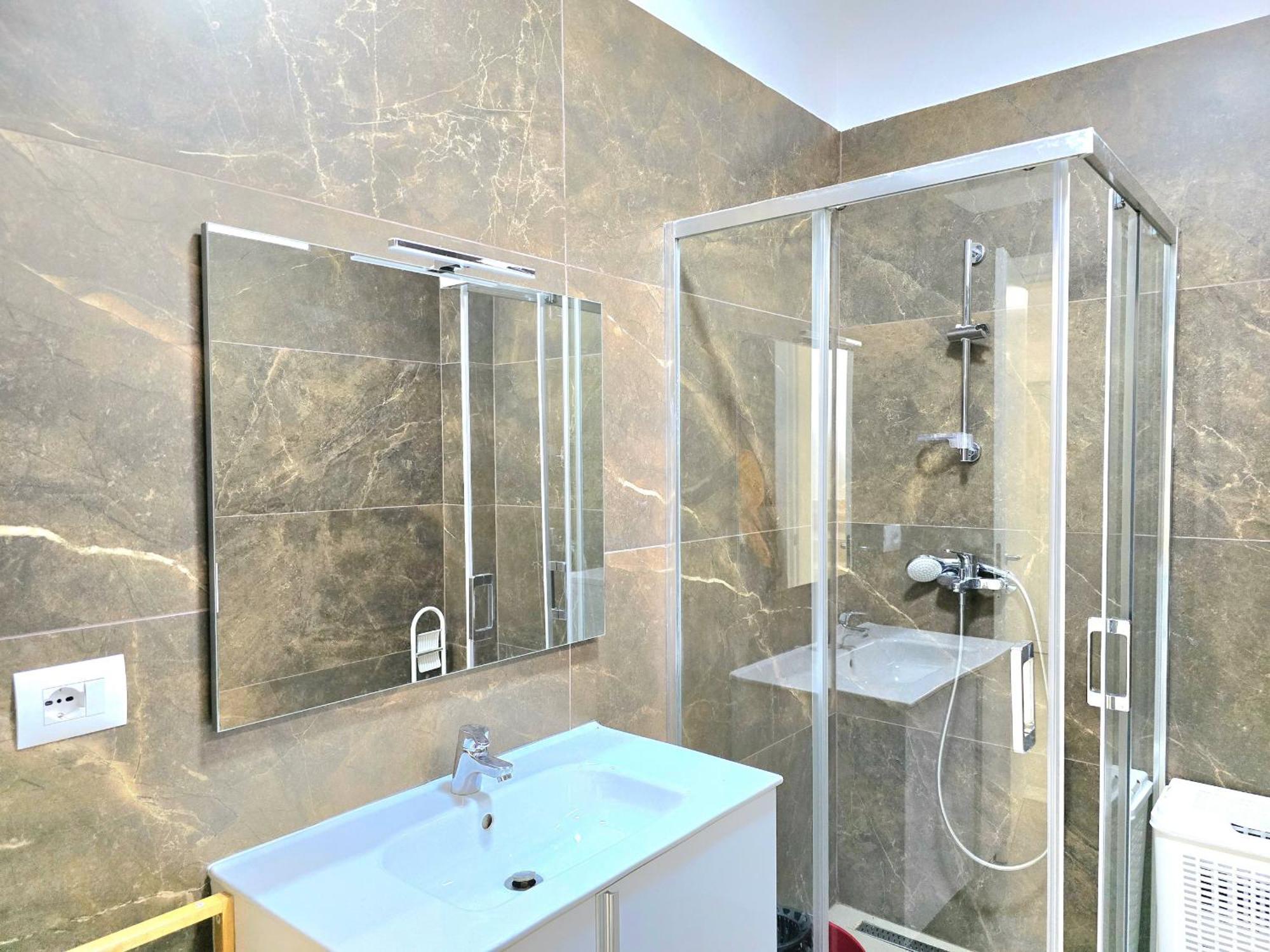 Modern At Perla * Durrës