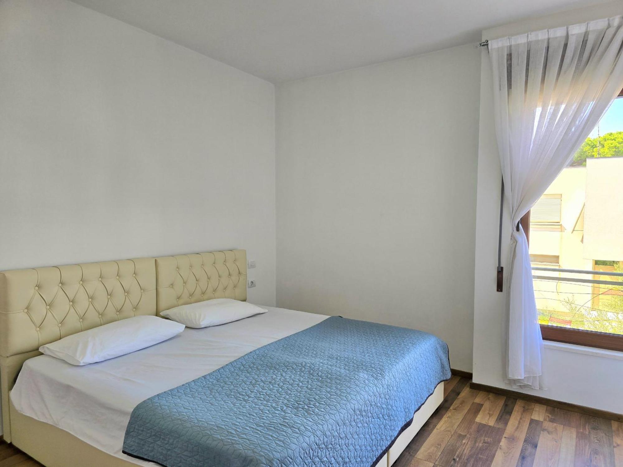 Villa Modern At Perla Durrës